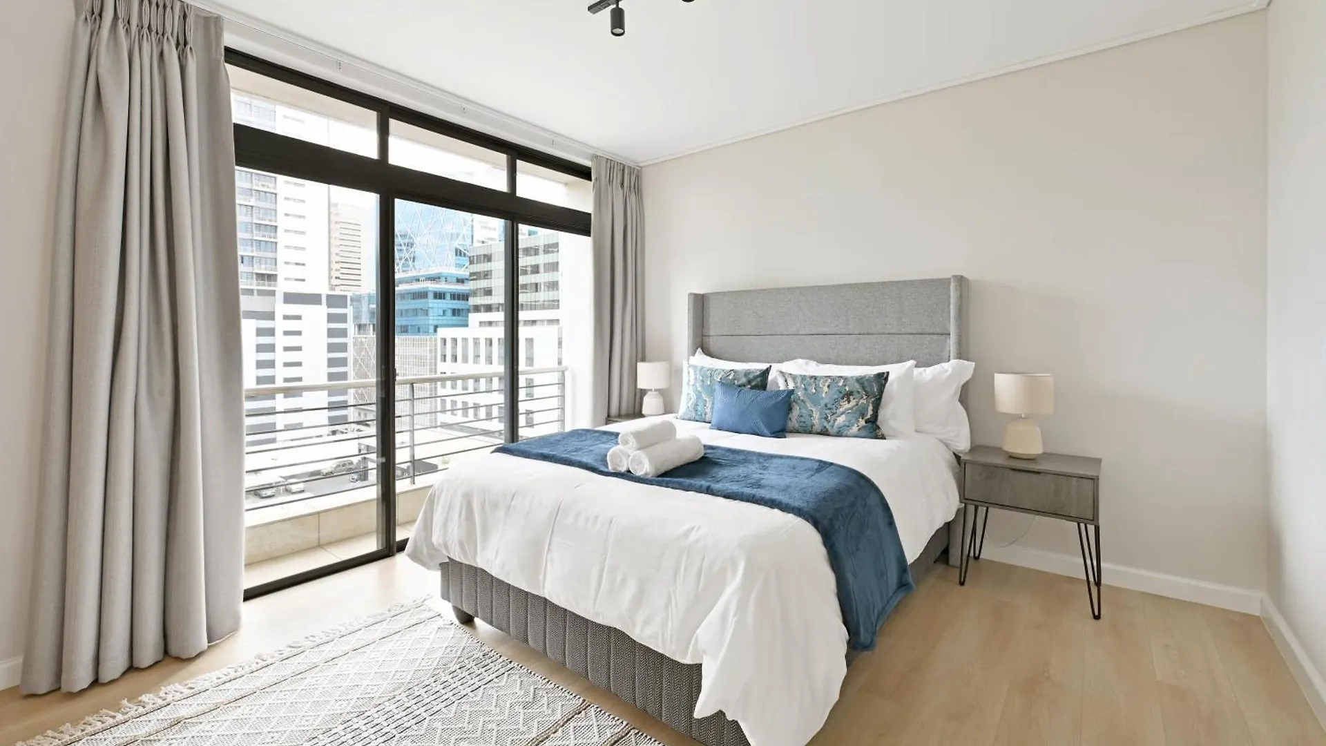 Luxury Apartment In De Waterkant With Amazing Views And Spacious Cape Town South Africa