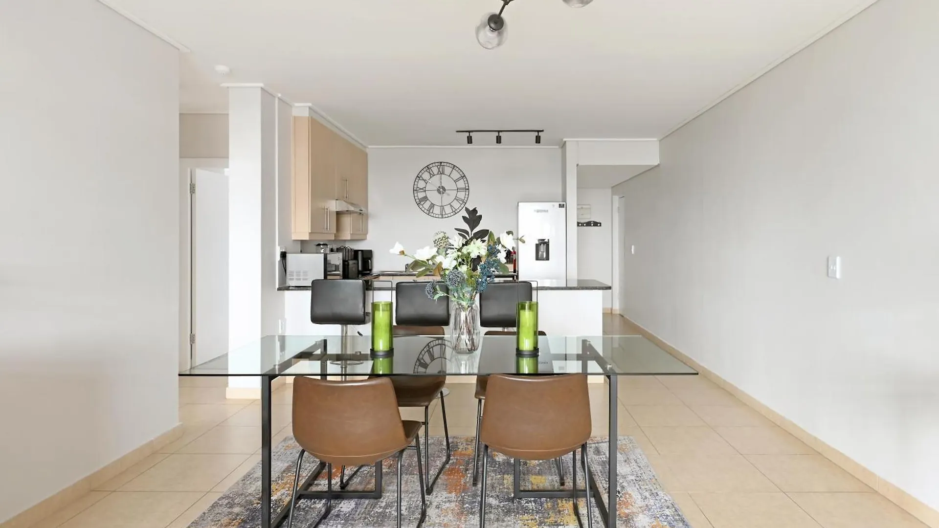 Luxury Apartment In De Waterkant With Amazing Views And Spacious Cape Town